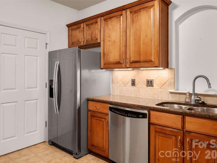 11530 Costigan Lane, Charlotte, NC 28277.  MLS# CAR4421530, YatesRealty ID 48846. 