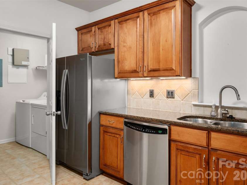 11530 Costigan Lane, Charlotte, NC 28277.  MLS# CAR4421530, YatesRealty ID 48846. 