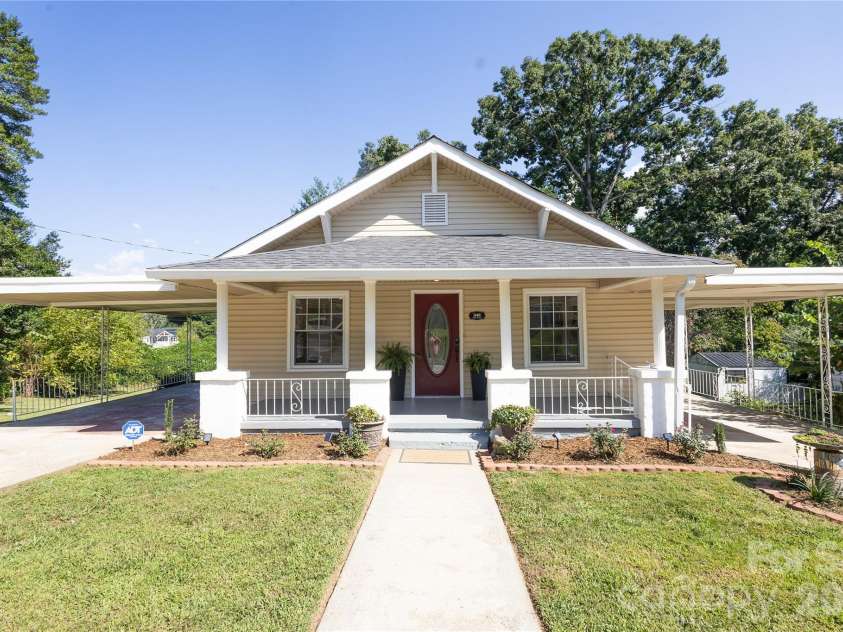 346 Park Avenue, Marion, NC 28752.  MLS# CAR4418440, YatesRealty ID 48848. 