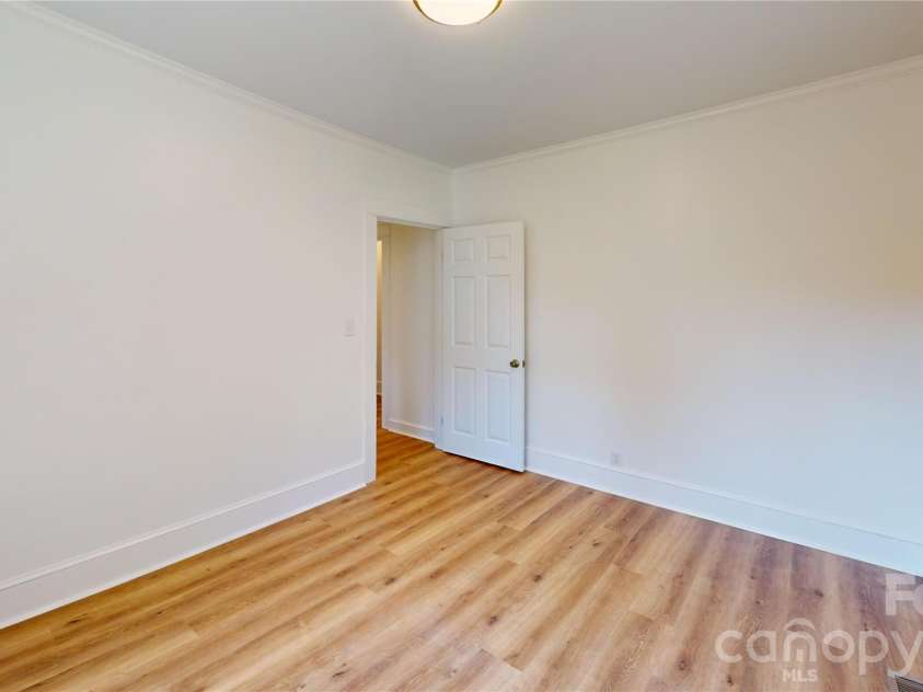 346 Park Avenue, Marion, NC 28752.  MLS# CAR4418440, YatesRealty ID 48848. 