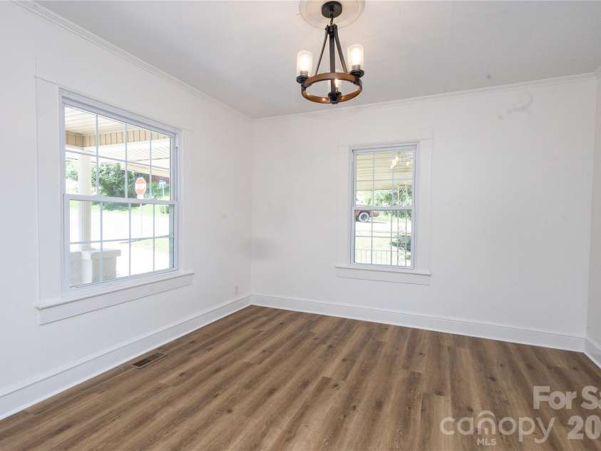 346 Park Avenue, Marion, NC 28752.  MLS# CAR4418440, YatesRealty ID 48848. 