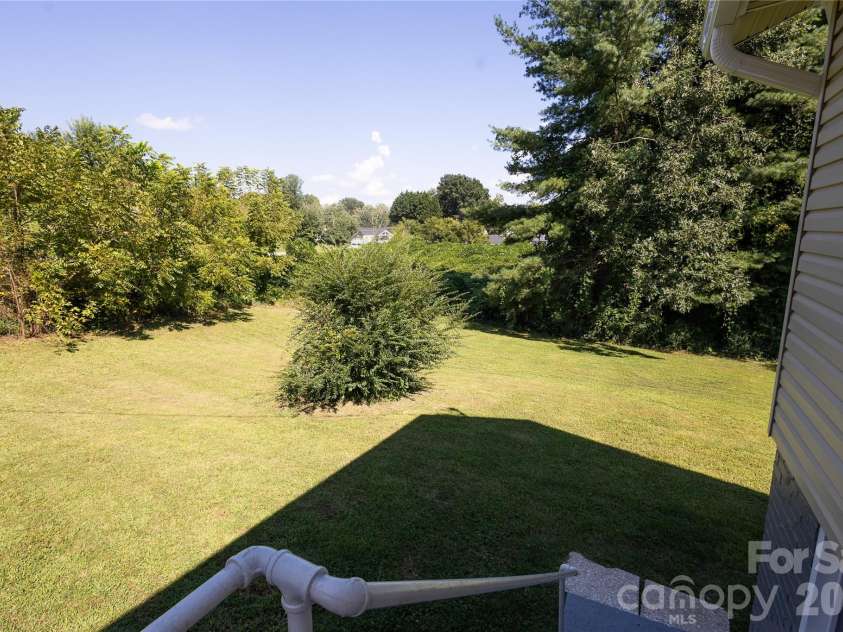 346 Park Avenue, Marion, NC 28752.  MLS# CAR4418440, YatesRealty ID 48848. 