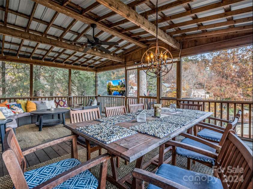 291 Tryon Bay Circle, Lake Lure, NC 28746.  MLS# CAR4202352, YatesRealty ID 4885. 