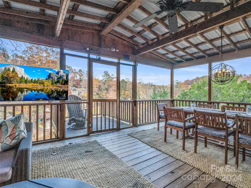 291 Tryon Bay Circle, Lake Lure, NC 28746.  MLS# CAR4202352, YatesRealty ID 4885. 