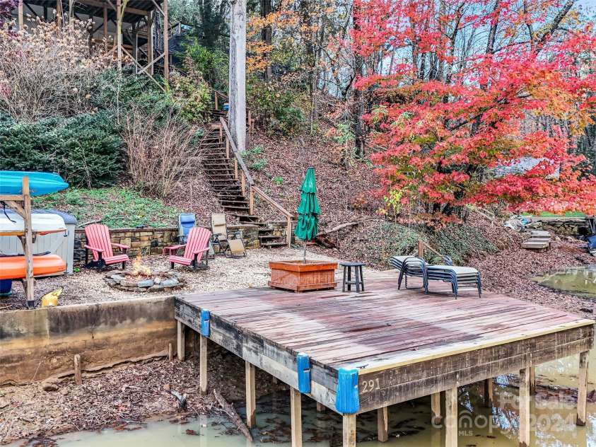 291 Tryon Bay Circle, Lake Lure, NC 28746.  MLS# CAR4202352, YatesRealty ID 4885. 