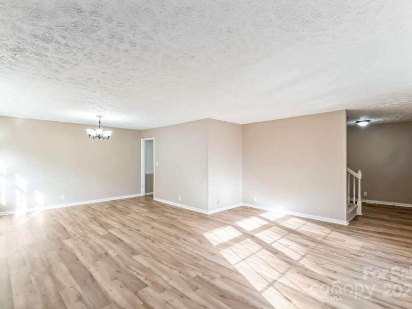 407 Covington Street, Rockingham, NC 28379.  MLS# CAR4237436, YatesRealty ID 4885. FORMAL LIVING AND DINNING AREA