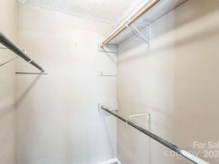 407 Covington Street, Rockingham, NC 28379.  MLS# CAR4237436, YatesRealty ID 4885. PRIMARY BEDROOM WALK IN CLOSET