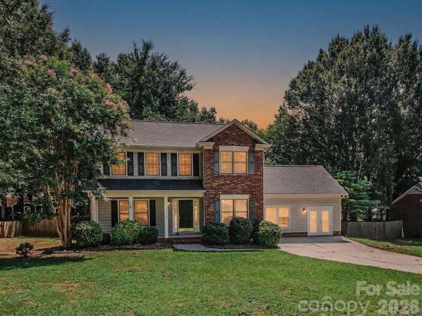 4456 Alexander Hill Court, Harrisburg, NC 28075.  MLS# CAR4404801, YatesRealty ID 48850. 