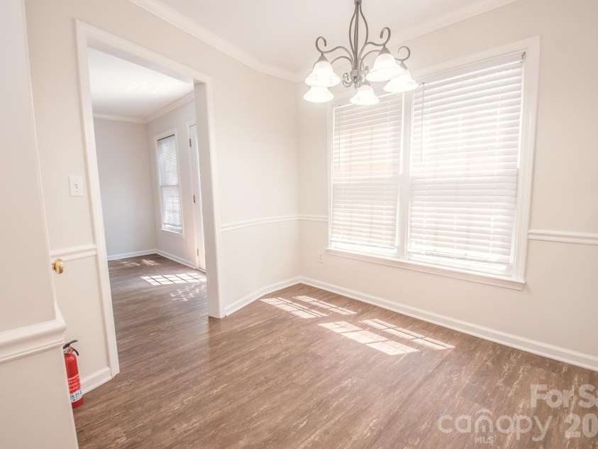 4456 Alexander Hill Court, Harrisburg, NC 28075.  MLS# CAR4404801, YatesRealty ID 48850. Breakfast area