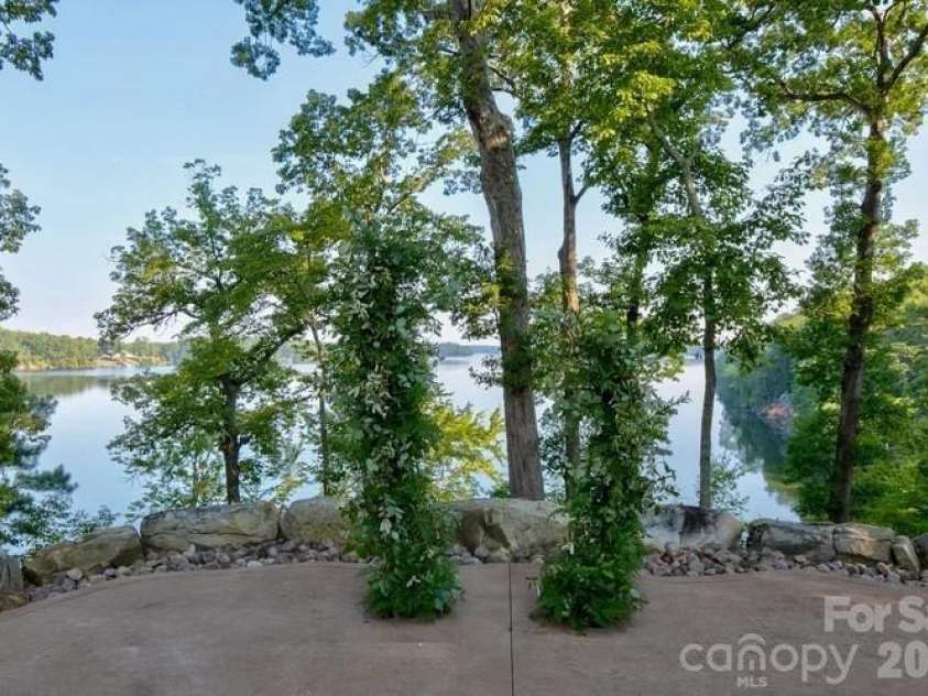 4223 Cedar Creek Road, Lancaster, SC 29720.  MLS# CAR4421483, YatesRealty ID 48851. 