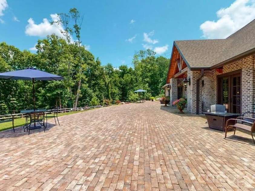 4223 Cedar Creek Road, Lancaster, SC 29720.  MLS# CAR4421483, YatesRealty ID 48851. 