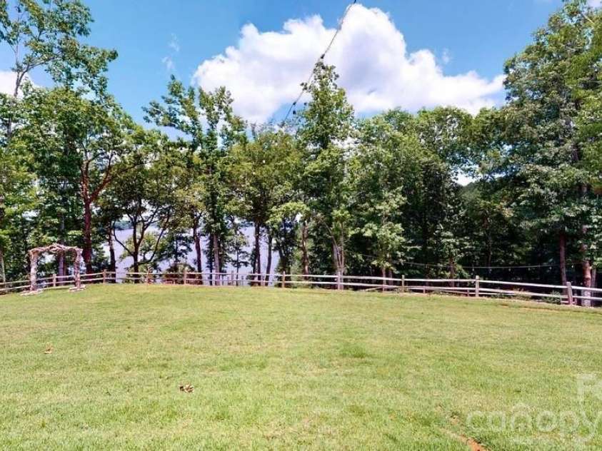4223 Cedar Creek Road, Lancaster, SC 29720.  MLS# CAR4421483, YatesRealty ID 48851. 