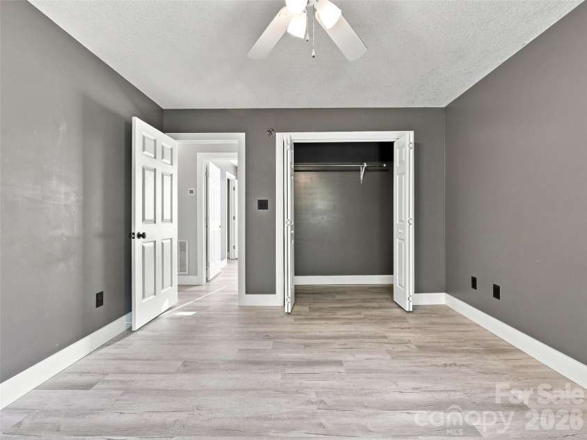 11 Brant Lane, Weaverville, NC 28787.  MLS# CAR4421295, YatesRealty ID 48852. 
