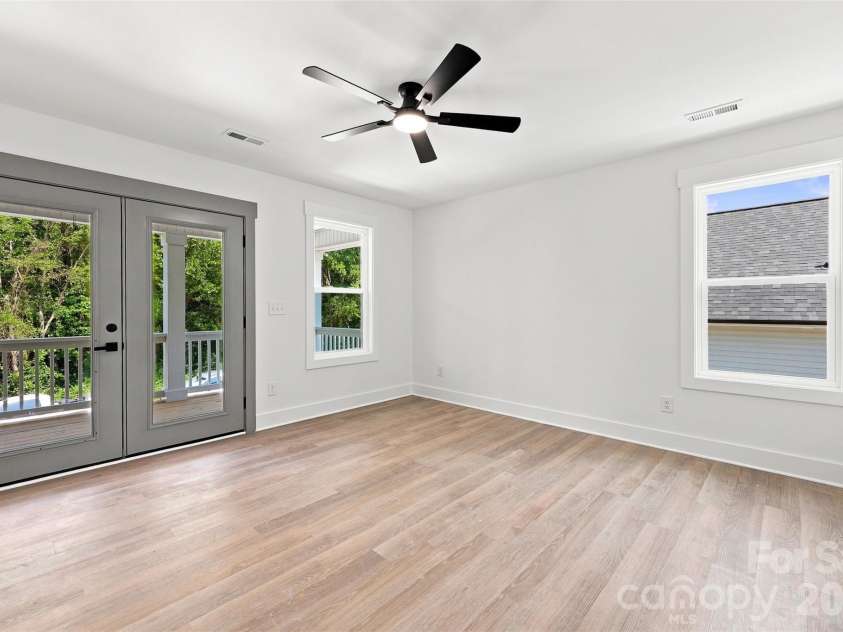 73 Lake Drive, Concord, NC 28027.  MLS# CAR4421143, YatesRealty ID 48856. 