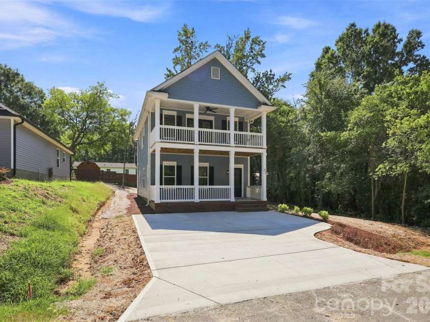 73 Lake Drive, Concord, NC 28027.  MLS# CAR4421143, YatesRealty ID 48856. 