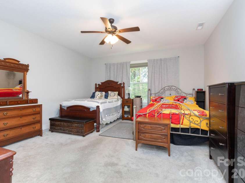 138 Foxden Drive, Fletcher, NC 28732.  MLS# CAR4421389, YatesRealty ID 48859. 