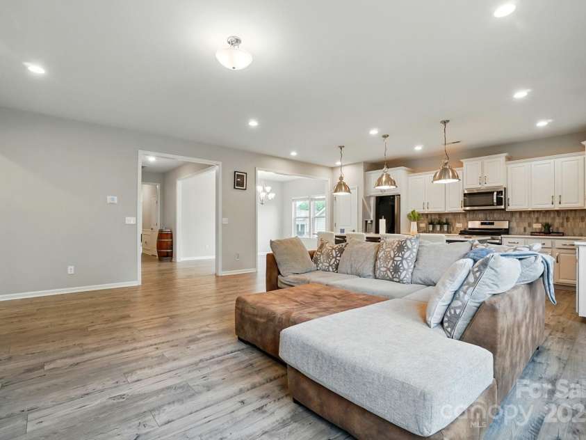 18619 Mainsail Court, Lancaster, SC 29720.  MLS# CAR4268719, YatesRealty ID 4886. 