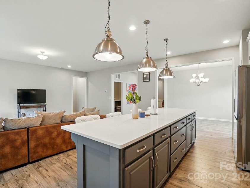 18619 Mainsail Court, Lancaster, SC 29720.  MLS# CAR4268719, YatesRealty ID 4886. 