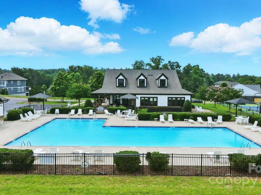 18619 Mainsail Court, Lancaster, SC 29720.  MLS# CAR4268719, YatesRealty ID 4886. 