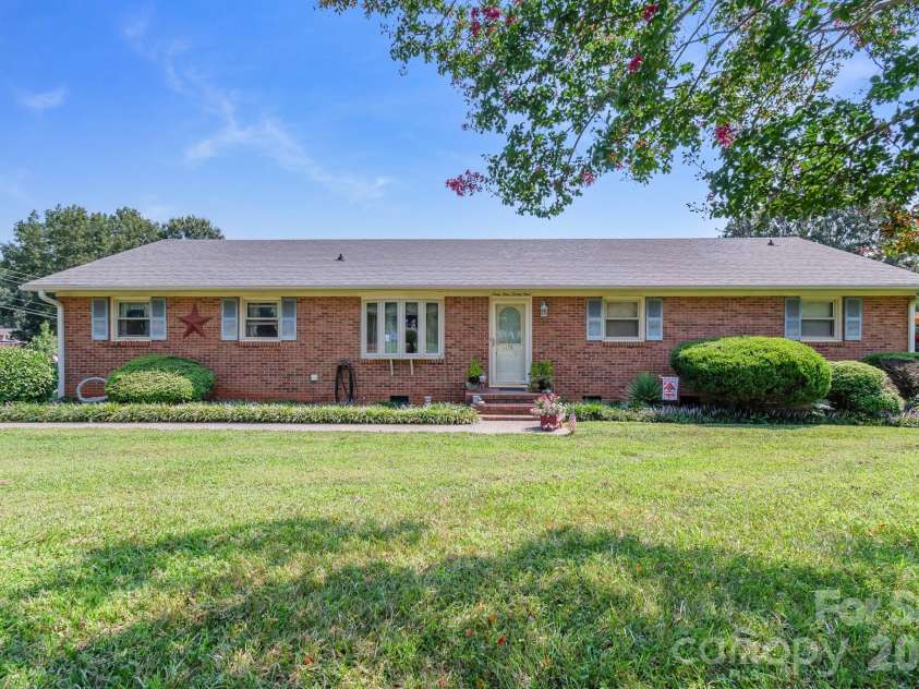 6424 Wilgrove Mint Hill Road, Mint Hill, NC 28227.  MLS# CAR4413641, YatesRealty ID 48860. 
