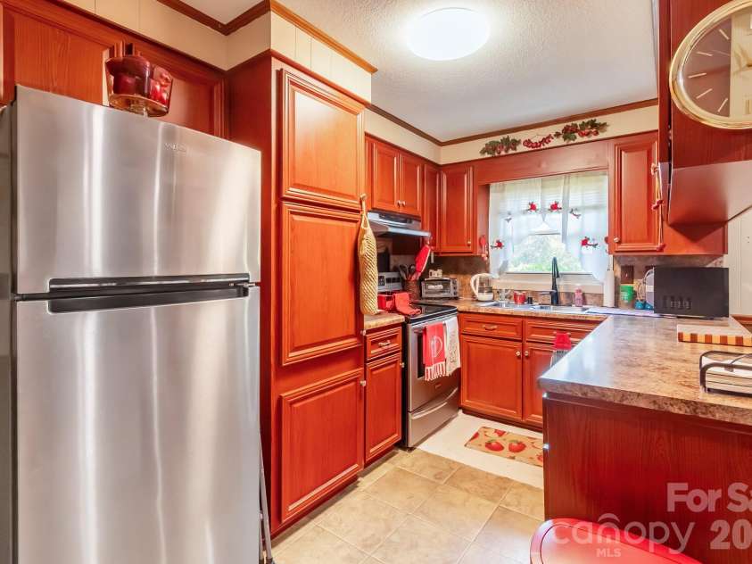 6424 Wilgrove Mint Hill Road, Mint Hill, NC 28227.  MLS# CAR4413641, YatesRealty ID 48860. 