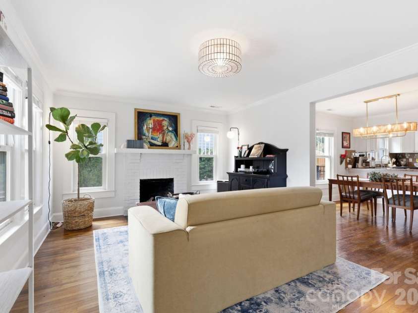 3405 Benard Avenue, Charlotte, NC 28206.  MLS# CAR4418724, YatesRealty ID 48862. 