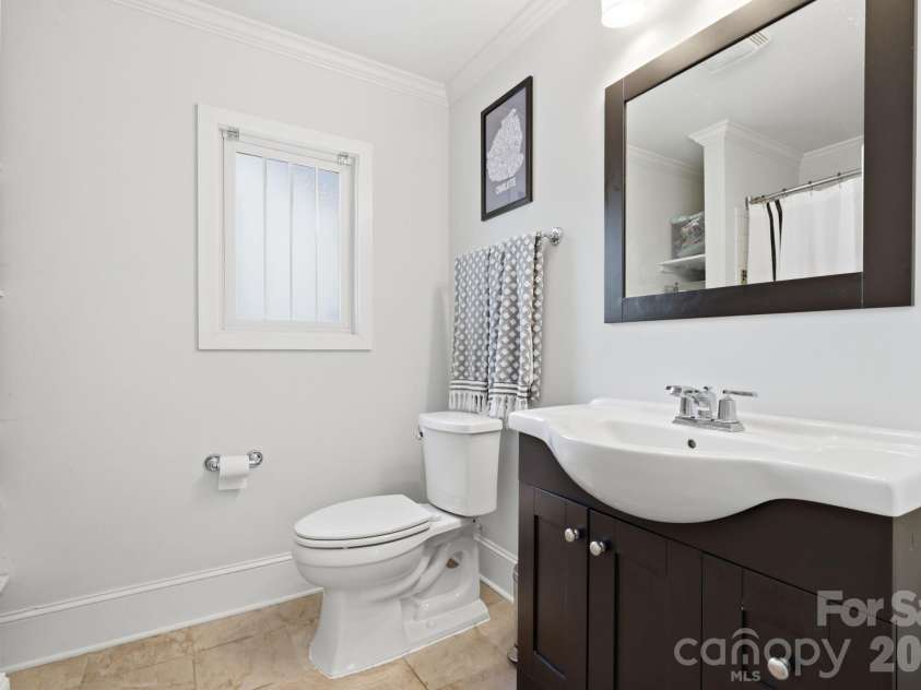 3405 Benard Avenue, Charlotte, NC 28206.  MLS# CAR4418724, YatesRealty ID 48862. 