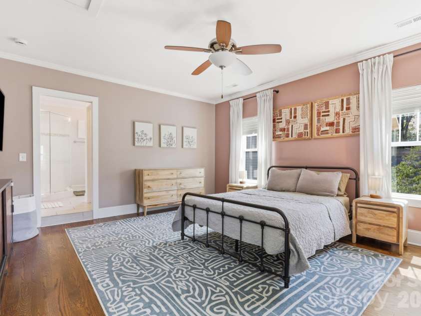 3405 Benard Avenue, Charlotte, NC 28206.  MLS# CAR4418724, YatesRealty ID 48862. 