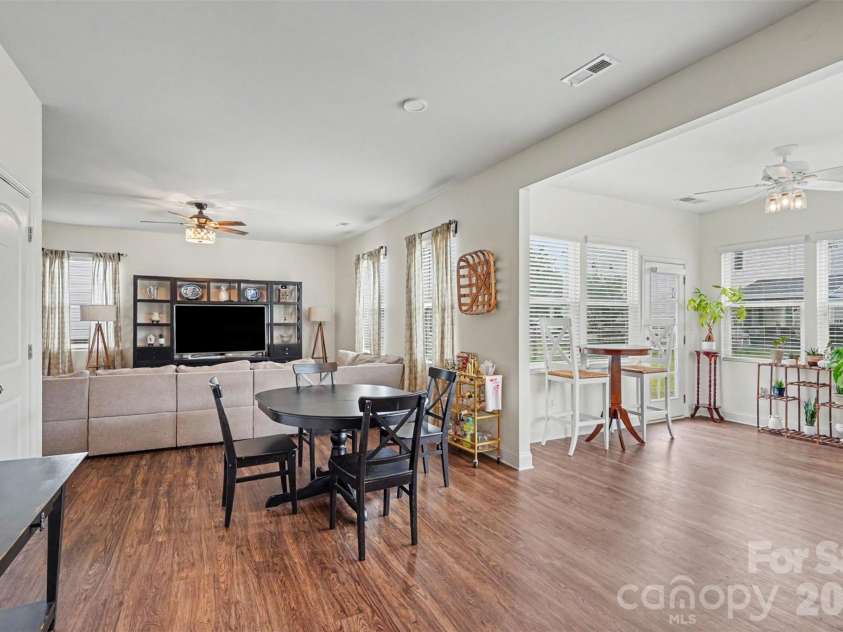 3604 Exbury Gardens Drive, Waxhaw, NC 28173.  MLS# CAR4421687, YatesRealty ID 48866. 