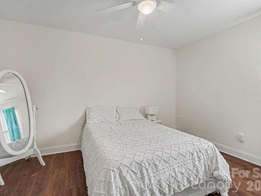 3604 Exbury Gardens Drive, Waxhaw, NC 28173.  MLS# CAR4421687, YatesRealty ID 48866. 