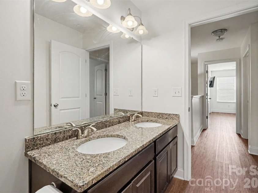 3604 Exbury Gardens Drive, Waxhaw, NC 28173.  MLS# CAR4421687, YatesRealty ID 48866. 