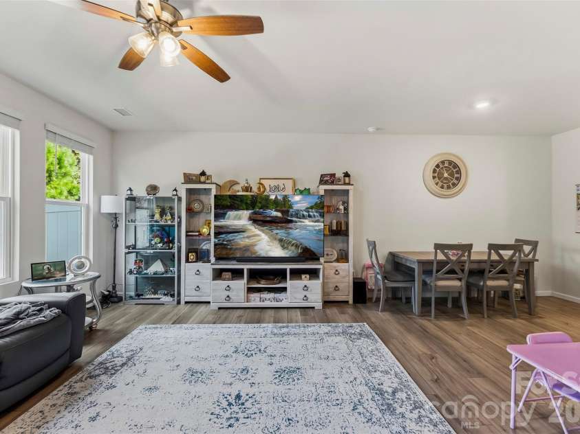 2629 Ruby Dixon Crossing Drive, Gastonia, NC 28056.  MLS# CAR4421412, YatesRealty ID 48867. 
