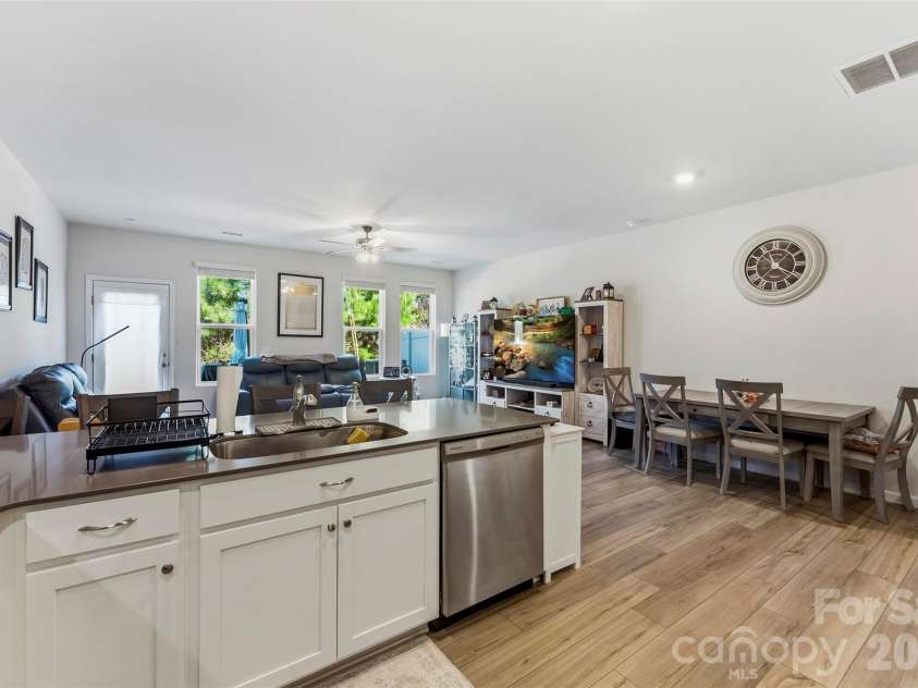 2629 Ruby Dixon Crossing Drive, Gastonia, NC 28056.  MLS# CAR4421412, YatesRealty ID 48867. 