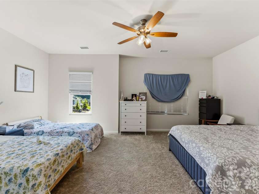 2629 Ruby Dixon Crossing Drive, Gastonia, NC 28056.  MLS# CAR4421412, YatesRealty ID 48867. 