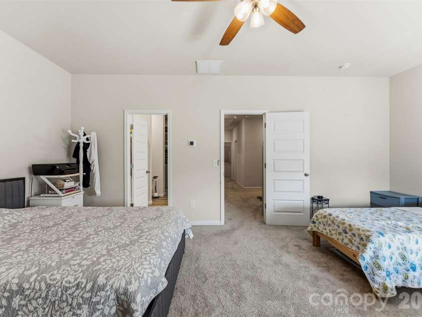2629 Ruby Dixon Crossing Drive, Gastonia, NC 28056.  MLS# CAR4421412, YatesRealty ID 48867. 
