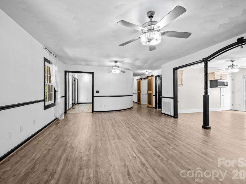 949 Dav Road, Hays, NC 28635.  MLS# CAR4421327, YatesRealty ID 48869. 