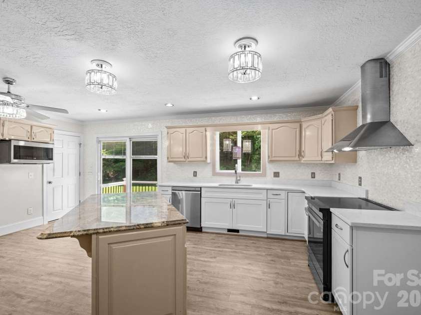 949 Dav Road, Hays, NC 28635.  MLS# CAR4421327, YatesRealty ID 48869. 