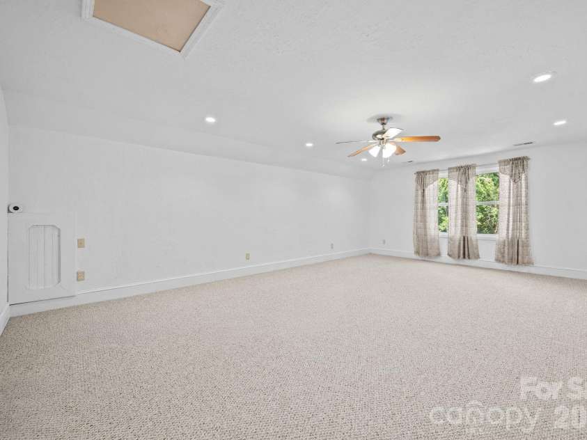 949 Dav Road, Hays, NC 28635.  MLS# CAR4421327, YatesRealty ID 48869. 
