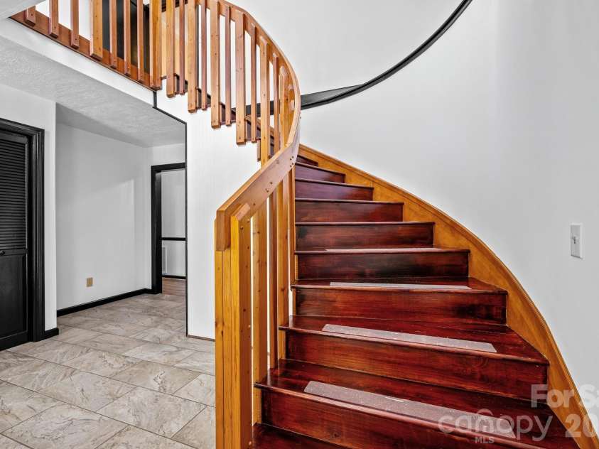 949 Dav Road, Hays, NC 28635.  MLS# CAR4421327, YatesRealty ID 48869. 