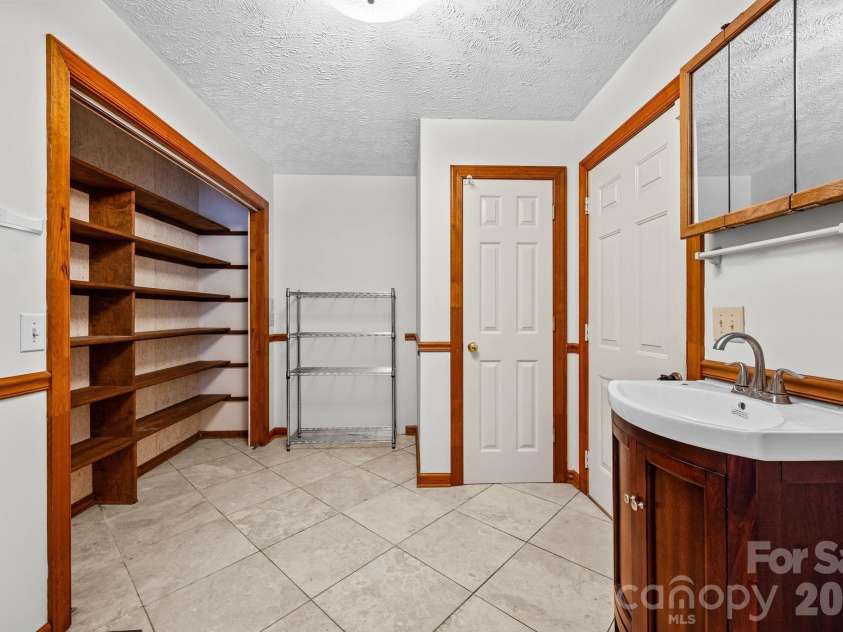 949 Dav Road, Hays, NC 28635.  MLS# CAR4421327, YatesRealty ID 48869. 