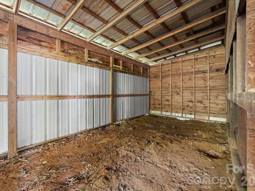 949 Dav Road, Hays, NC 28635.  MLS# CAR4421327, YatesRealty ID 48869. 
