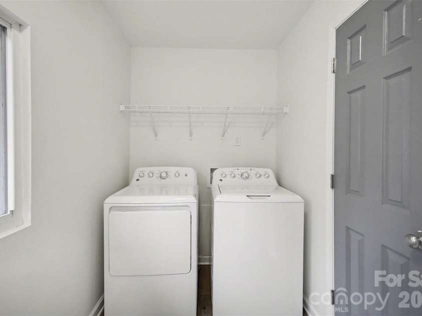 112 Lineberger Street, Stanley, NC 28164.  MLS# CAR4340100, YatesRealty ID 4887. Laundry Room