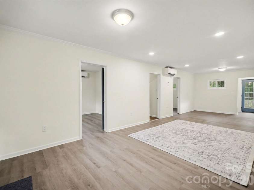 112 Lineberger Street, Stanley, NC 28164.  MLS# CAR4340100, YatesRealty ID 4887. Living Room