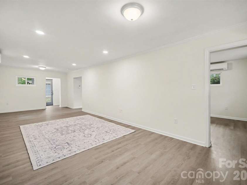 112 Lineberger Street, Stanley, NC 28164.  MLS# CAR4340100, YatesRealty ID 4887. Living Room