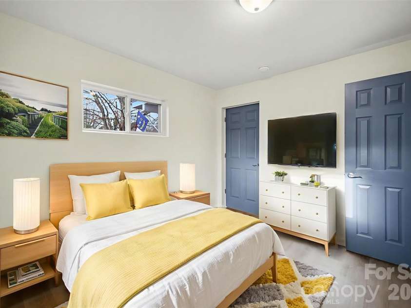 112 Lineberger Street, Stanley, NC 28164.  MLS# CAR4340100, YatesRealty ID 4887. Primary Bedroom