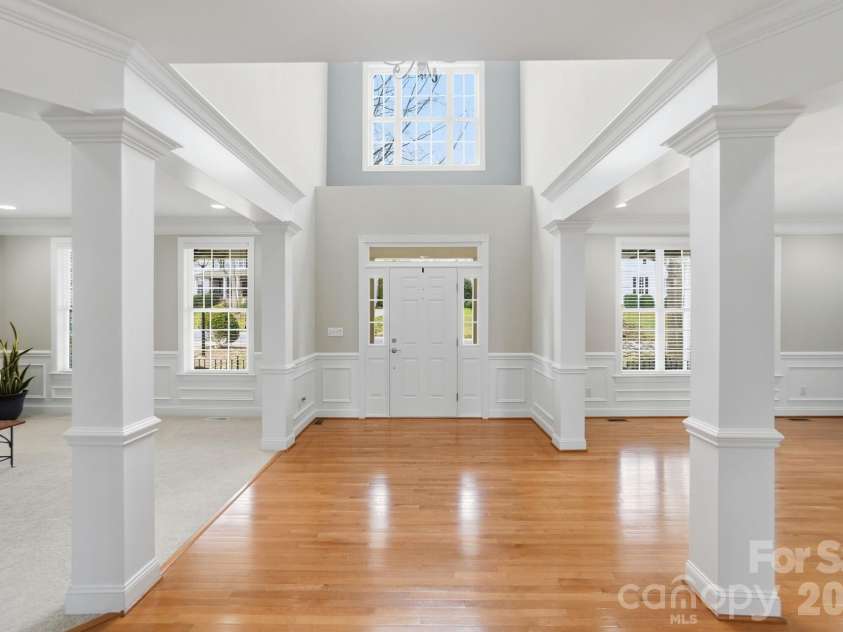 8205 Sturminster Drive, Waxhaw, NC 28173.  MLS# CAR4350070, YatesRealty ID 4887. 