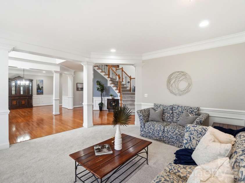 8205 Sturminster Drive, Waxhaw, NC 28173.  MLS# CAR4350070, YatesRealty ID 4887. 