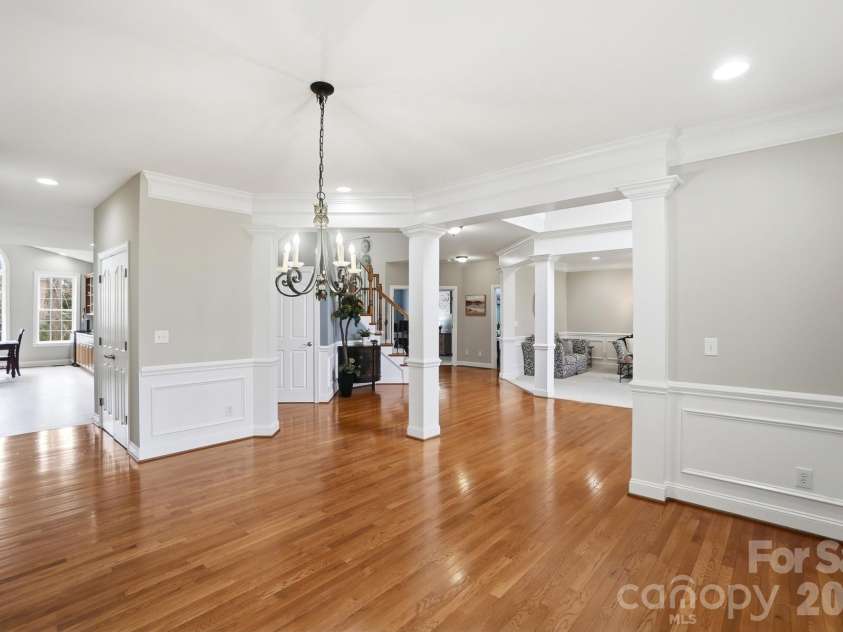 8205 Sturminster Drive, Waxhaw, NC 28173.  MLS# CAR4350070, YatesRealty ID 4887. 