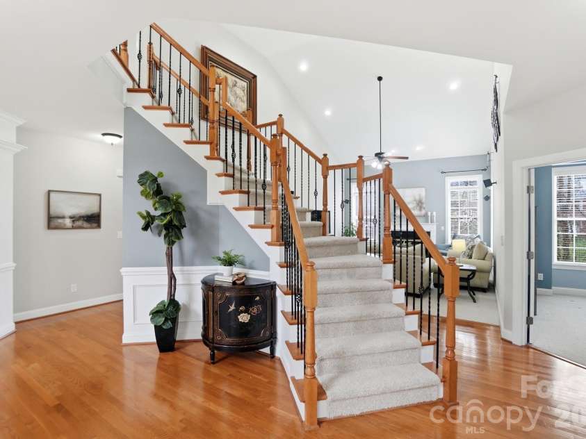 8205 Sturminster Drive, Waxhaw, NC 28173.  MLS# CAR4350070, YatesRealty ID 4887. 
