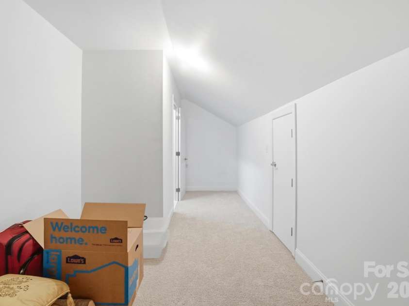 8205 Sturminster Drive, Waxhaw, NC 28173.  MLS# CAR4350070, YatesRealty ID 4887. 